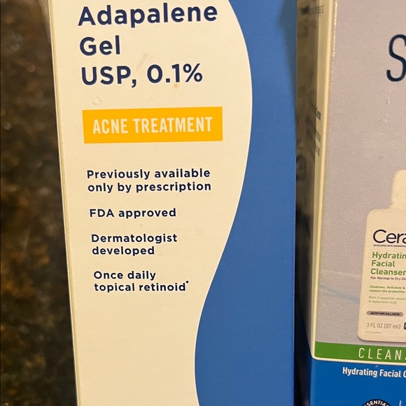 Skin / self care Essentials and Green Starbucks Frappuccino 30 years cup - Picture 6 of 13